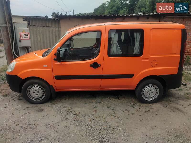 Fiat Doblo (2010)