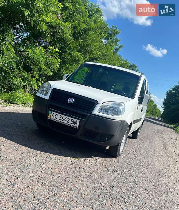 Fiat Doblo (2010)