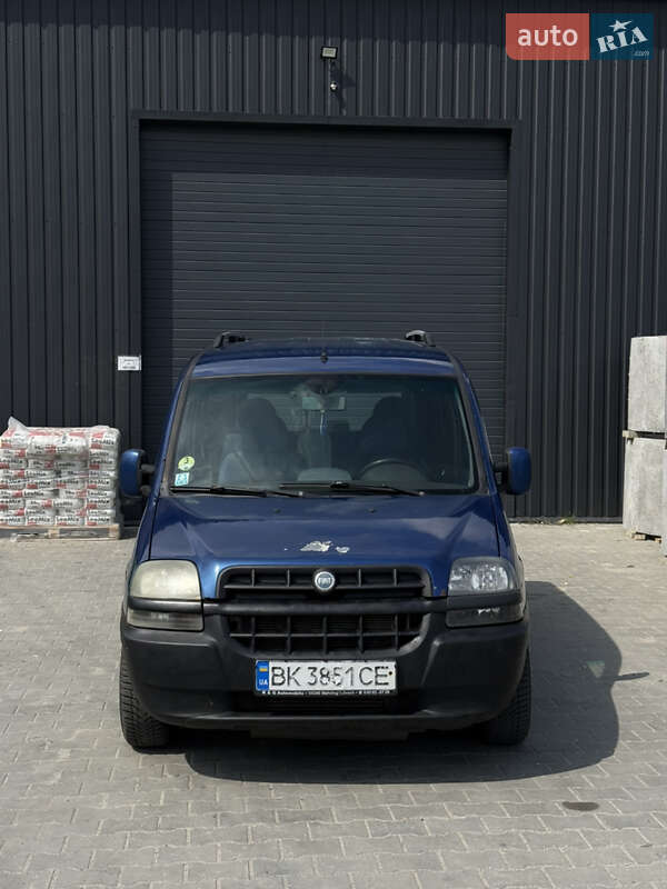 Fiat Doblo (2004)