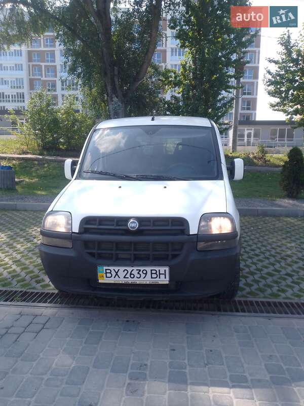 Fiat Doblo (2004)