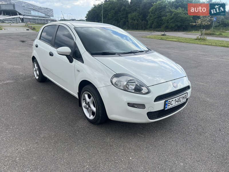 Fiat Grande punto (2012)