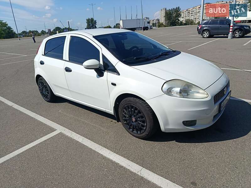 Fiat Grande punto (2011)