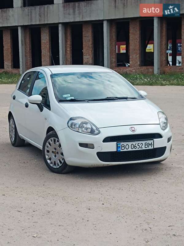 Fiat Grande punto (2012)