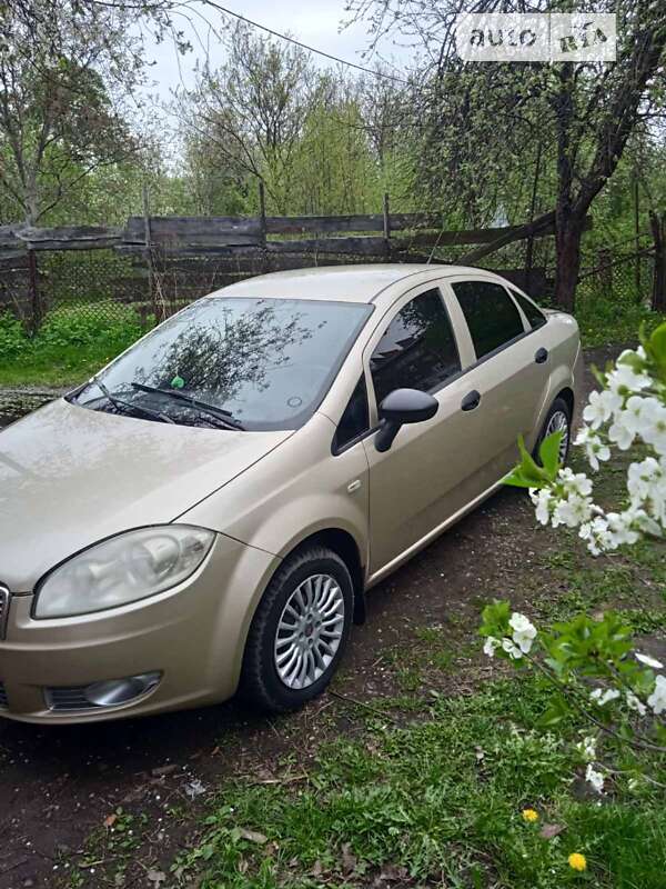 Fiat Linea (2012)