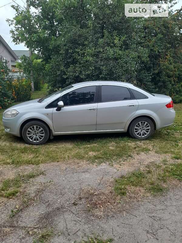 Fiat Linea (2012)