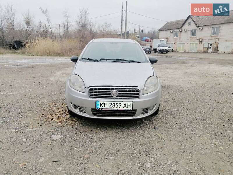 Fiat Linea (2010)