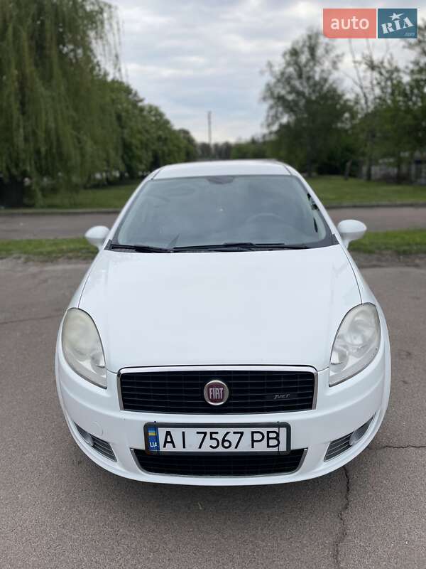 Fiat Linea (2012)