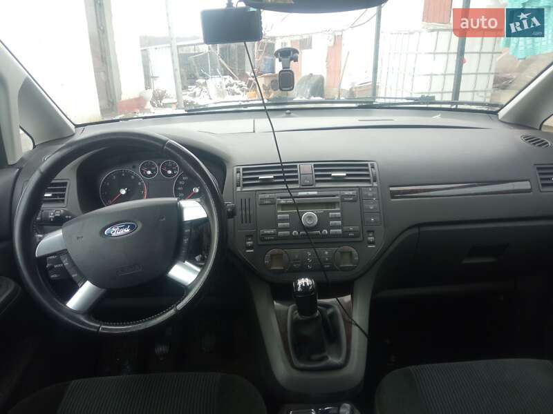 Ford C-max (2004)