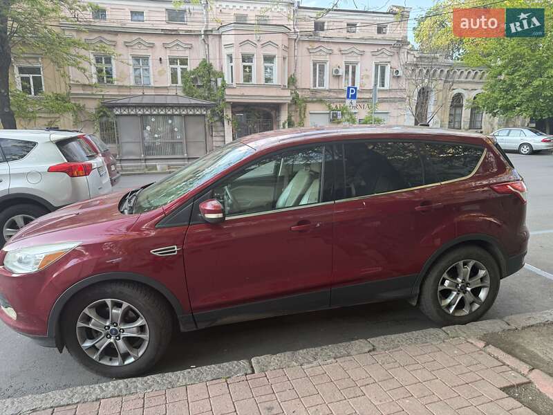 Ford Escape (2013)