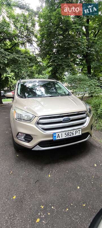 Ford Escape (2017)
