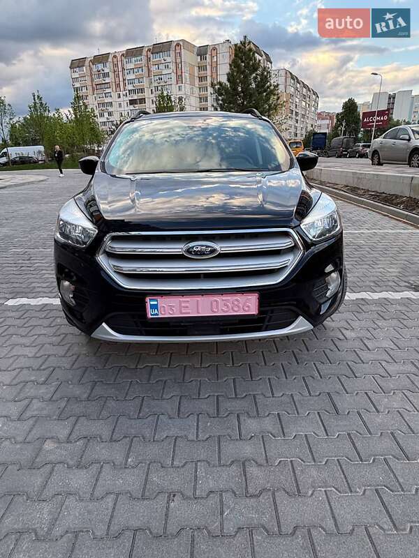Ford Escape (2018)