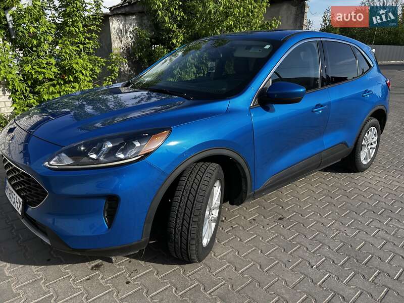Ford Escape (2020)
