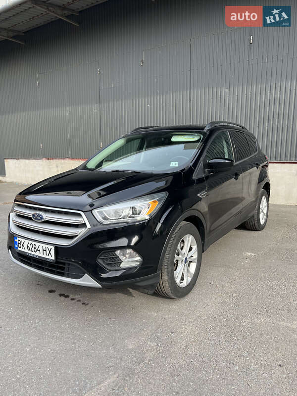 Ford Escape (2017)