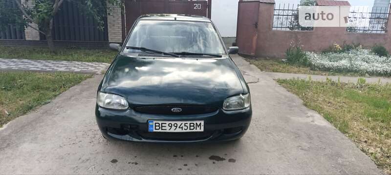 Ford Escort (1997)