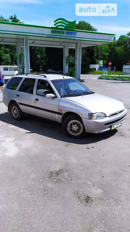 Ford Escort (1997)