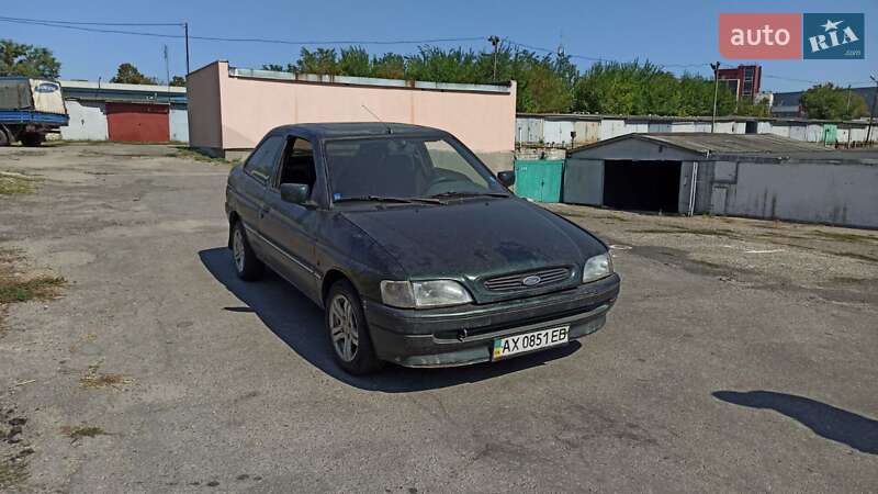 Ford Escort (1994)