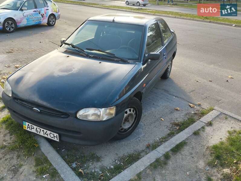 Ford Escort (1996)