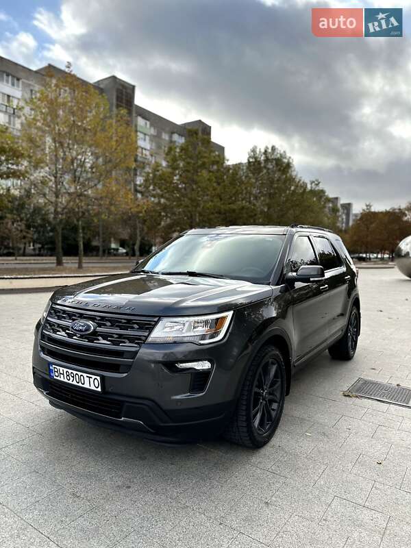 Ford Explorer (2018)
