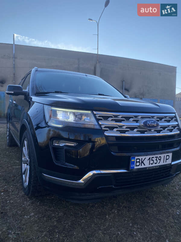 Ford Explorer (2017)