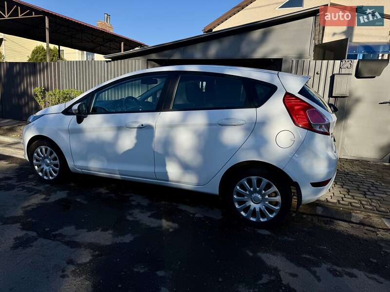 Ford Fiesta (2016)