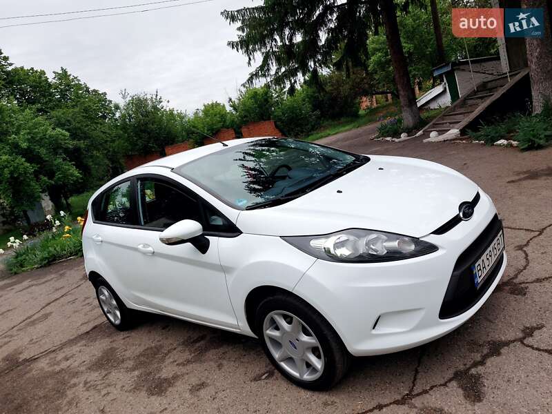 Ford Fiesta (2011)