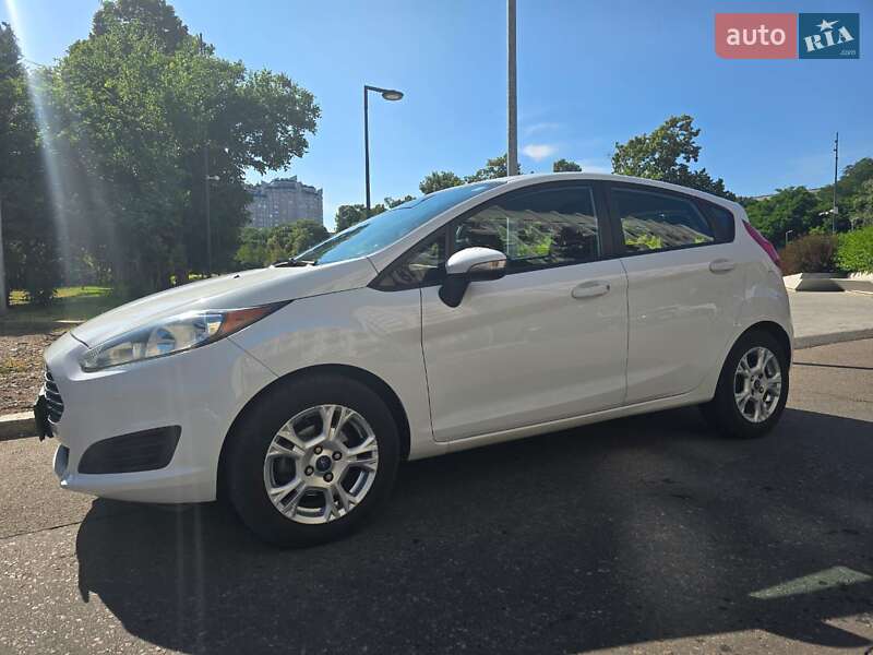Ford Fiesta (2014)