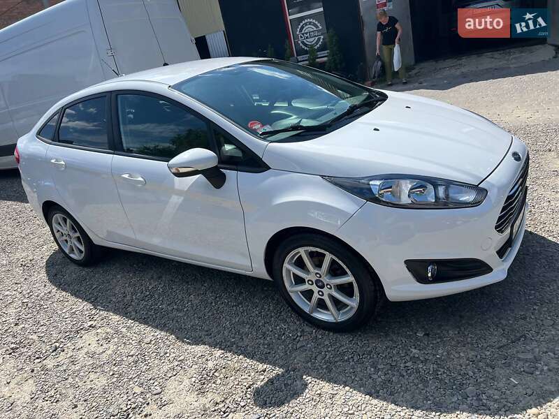 Ford Fiesta (2014)