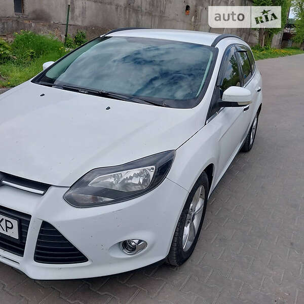 Ford Focus (2012)