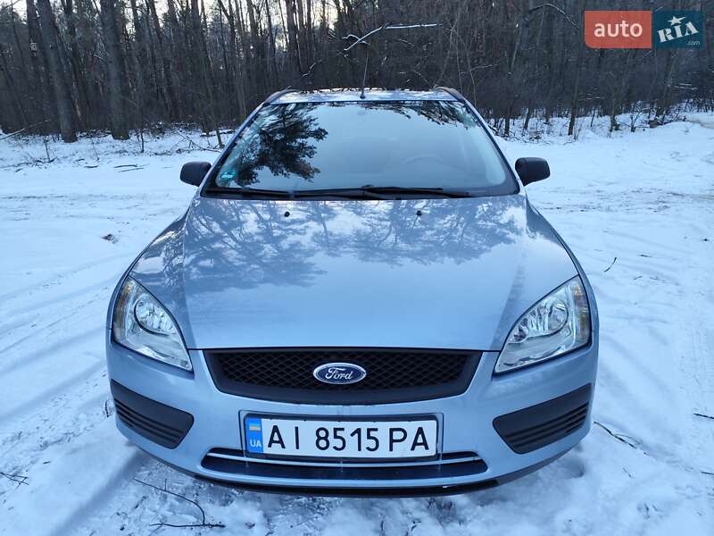 Ford Focus (2005)