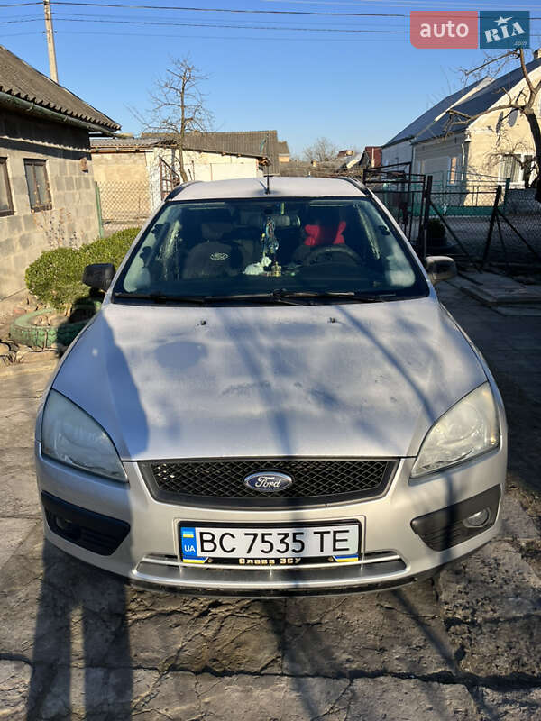 Ford Focus (2004)