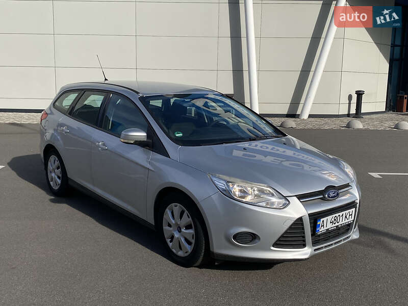 Ford Focus (2012)