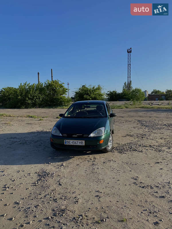 Ford Focus (2000)