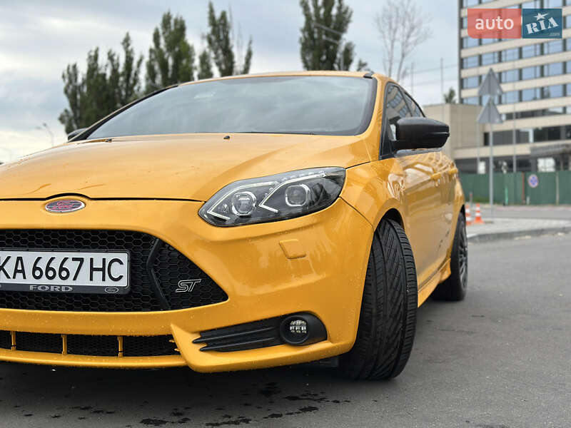 Ford Focus (2012)