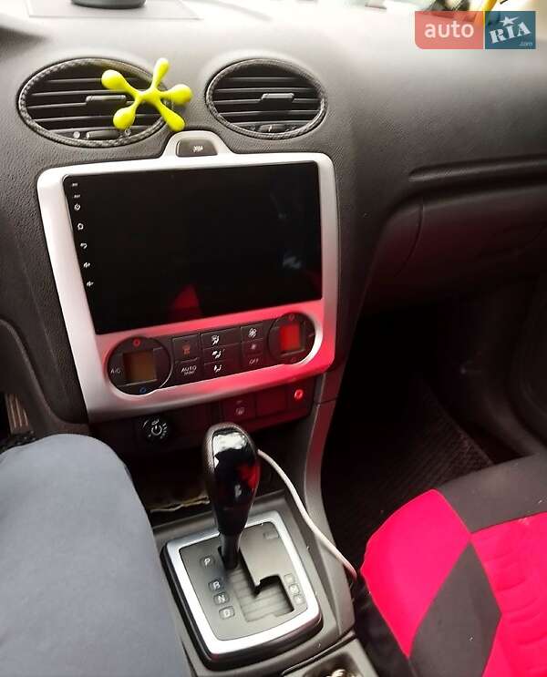 Ford Focus (2006)