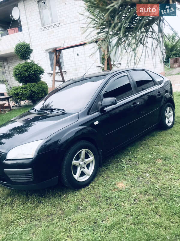 Ford Focus (2007)