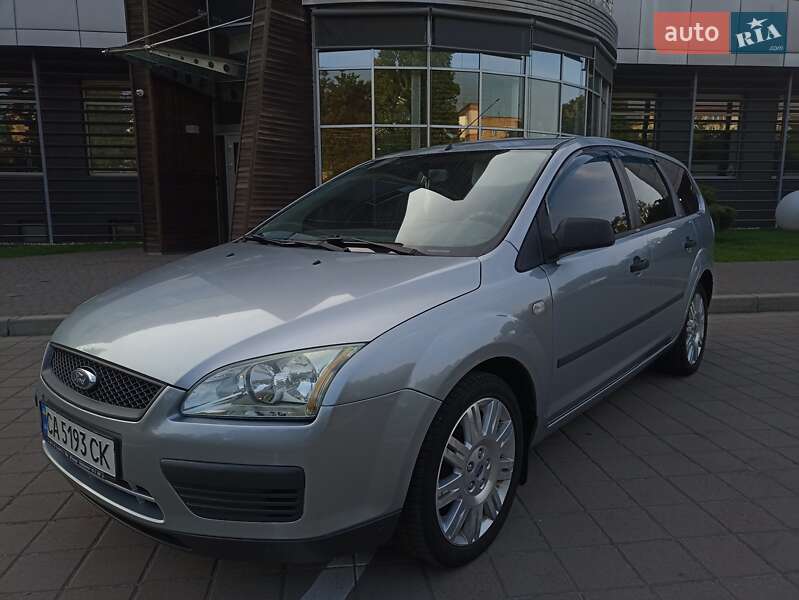 Ford Focus (2004)