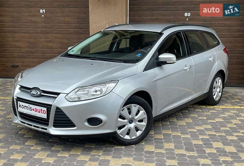 Ford Focus (2011)