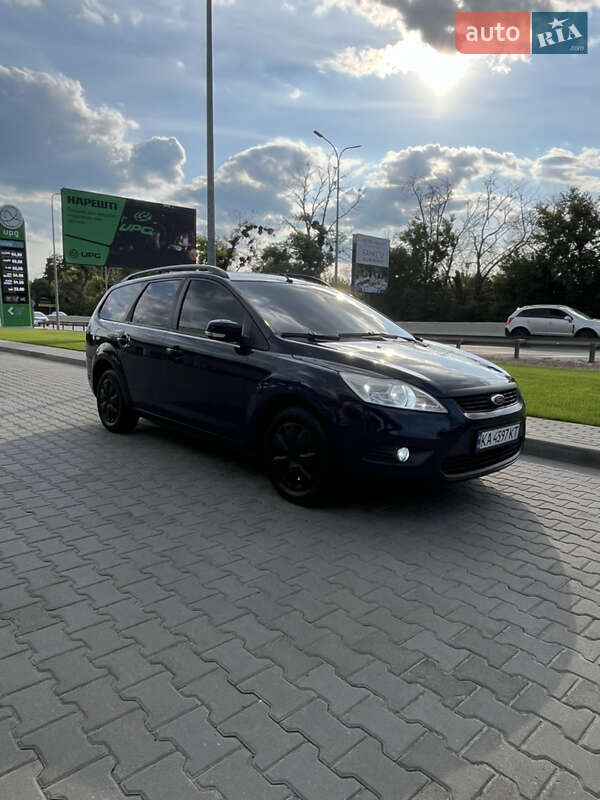 Ford Focus (2009)