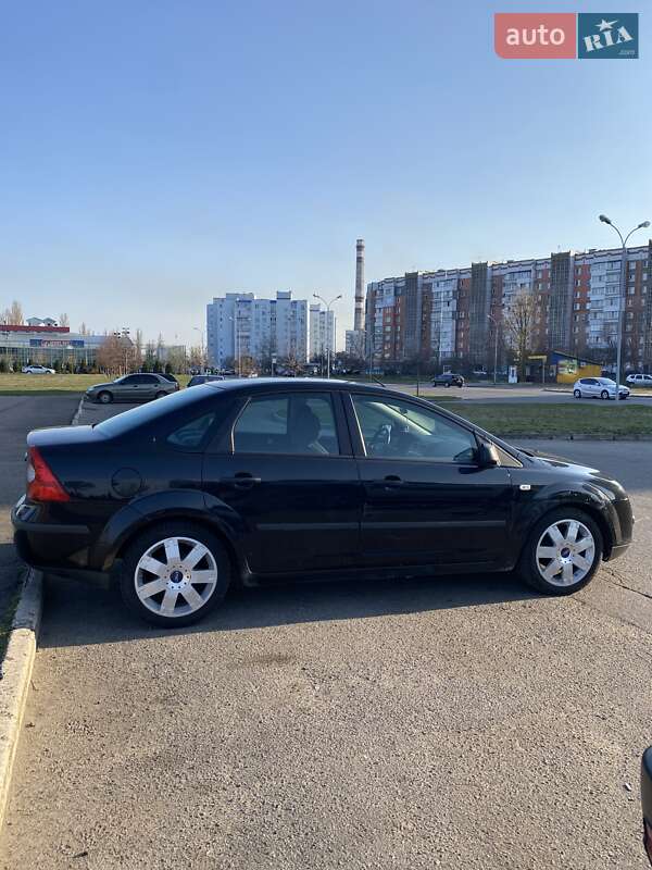 Ford Focus (2005)