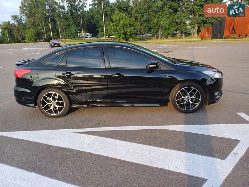 Ford Focus (2015)