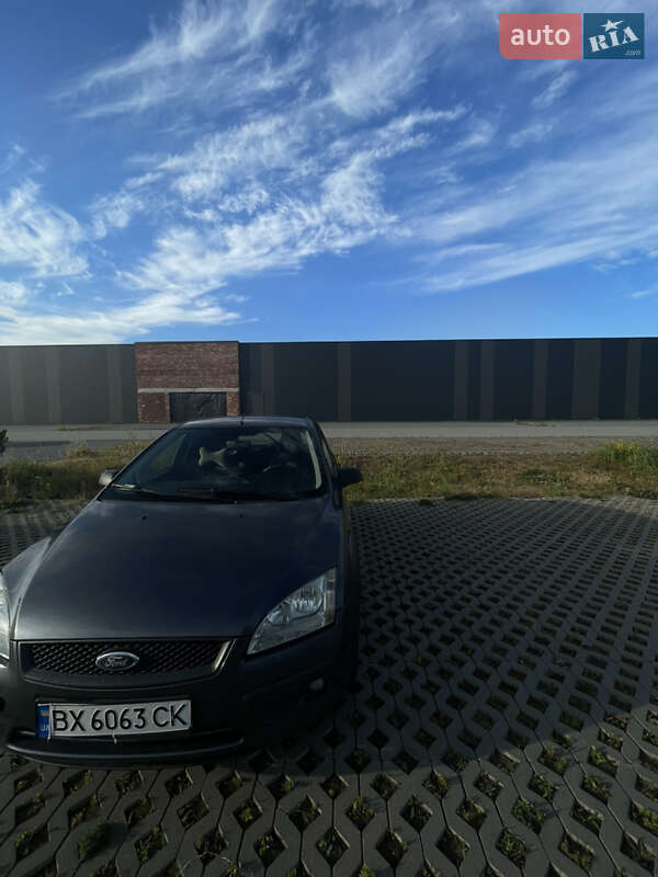 Ford Focus (2004)