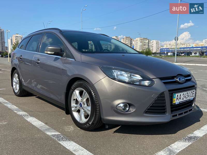 Ford Focus (2013)