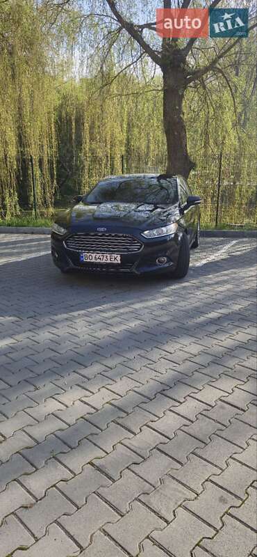 Ford Fusion (2014)