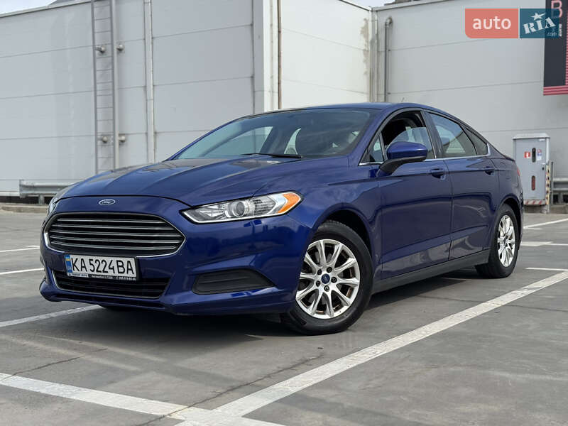Ford Fusion (2015)
