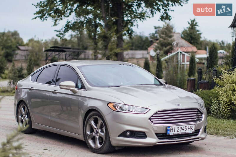 Ford Fusion (2014)