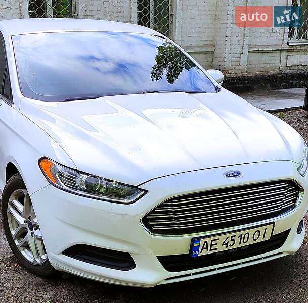 Ford Fusion (2014)
