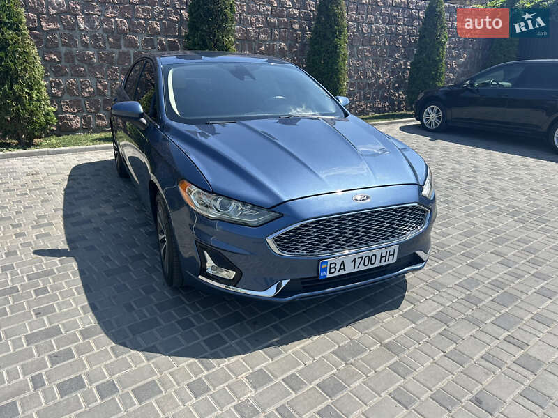 Ford Fusion (2019)