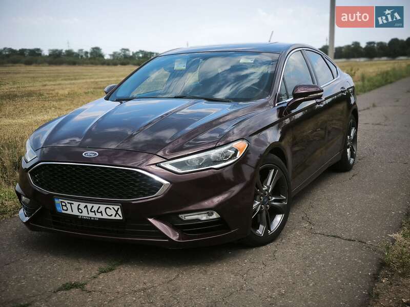 Ford Fusion (2017)
