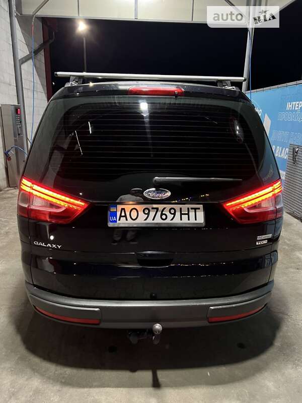 Ford Galaxy (2010)