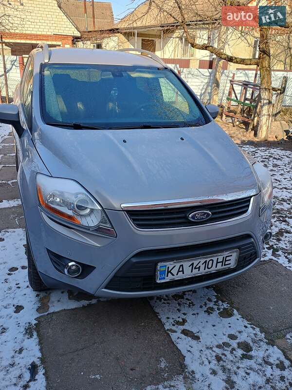 Ford Kuga (2011)